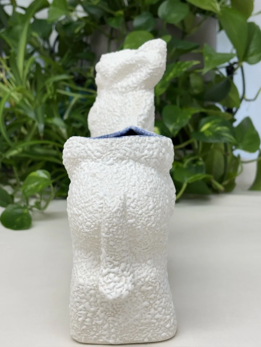 Vintage White Spaghetti Texture Donkey Planter Cobalt Blue Glaze